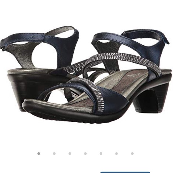 naot dressy sandals
